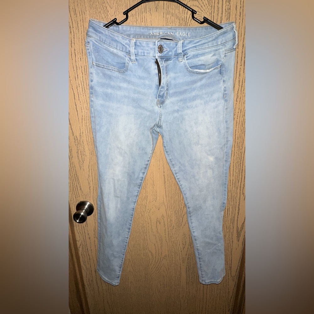 American Eagle Outfitters Light Blue Jeans